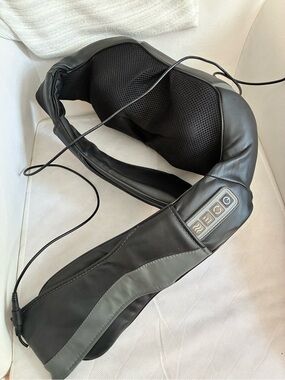 Heated Neck and Shoulder Massager - Black